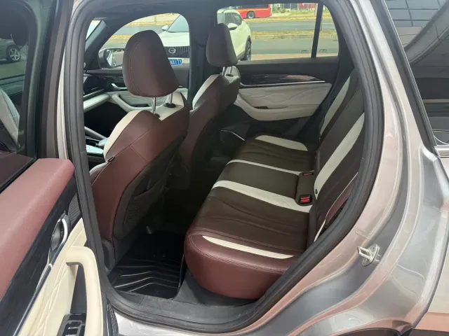 Geely Xingyue L — Фото автомобиля 8