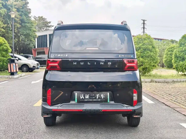 Wuling Hongguang Mini EV — Фото автомобиля 6