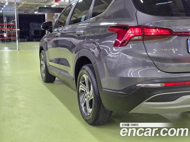 Hyundai Santafe Новый Santa Fe Дизель 2.2 4WD — Фото автомобиля 11