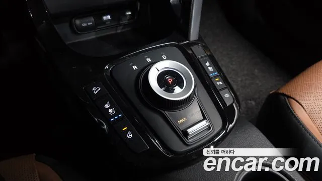 Kia Seltos New — Фото автомобиля 12