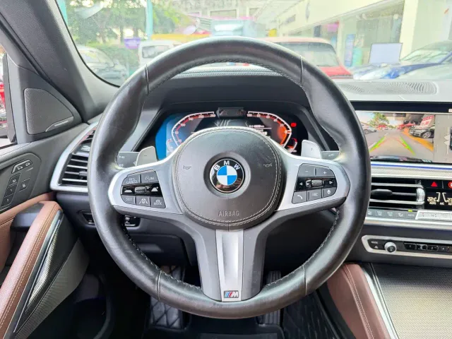 BMW X6 — Фото автомобиля 7