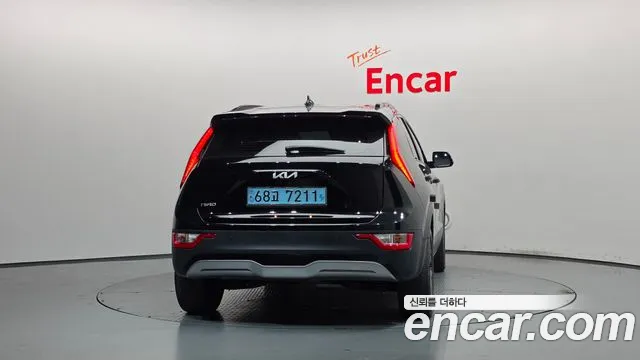 Kia Niro Niro (New) — Фото автомобиля 4