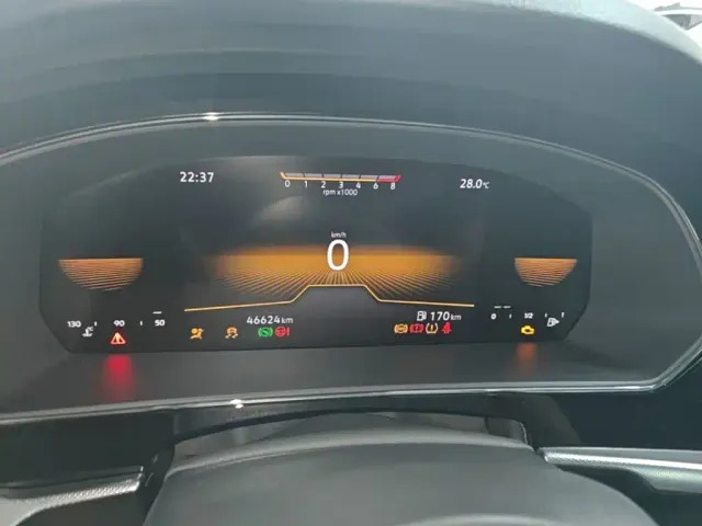 Volkswagen Passat — Фото автомобиля 11