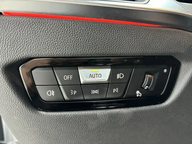 BMW 3 Series — Фото автомобиля 17