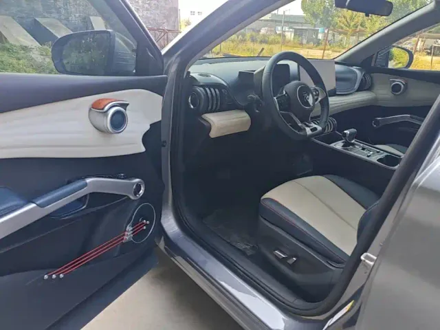 BYD Yuan PLUS — Фото автомобиля 15