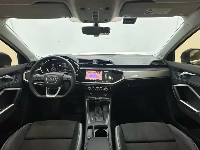 Audi Q3 — Фото автомобиля 12