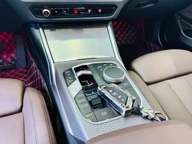 BMW 3 Series — Фото автомобиля 12