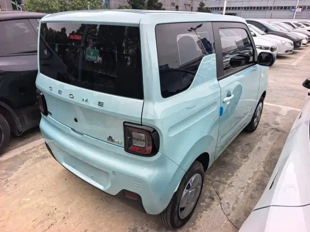 Geely Panda — Фото автомобиля 6