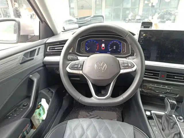 Volkswagen Sagitar — Фото автомобиля 6