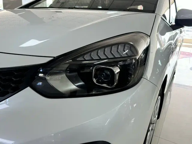 Honda Fit — Фото автомобиля 20