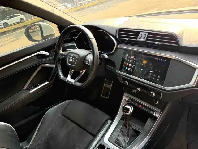 Audi Q3 — Фото автомобиля 7