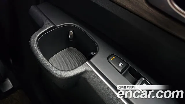 Kia Sorento Sorento 4-е поколение Дизель 2.2 2WD — Фото автомобиля 17