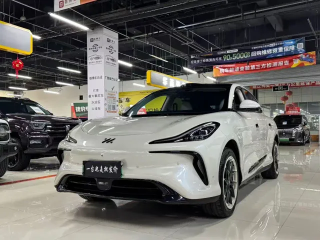 IM Motors LS6 — Фото автомобиля 3