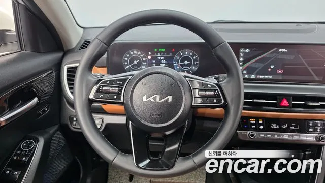 Kia Seltos — Фото автомобиля 19