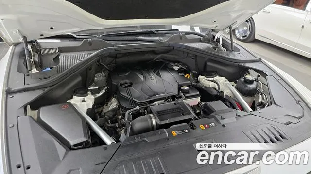 Genesis GV80 2.5T Бензин AWD — Фото автомобиля 6