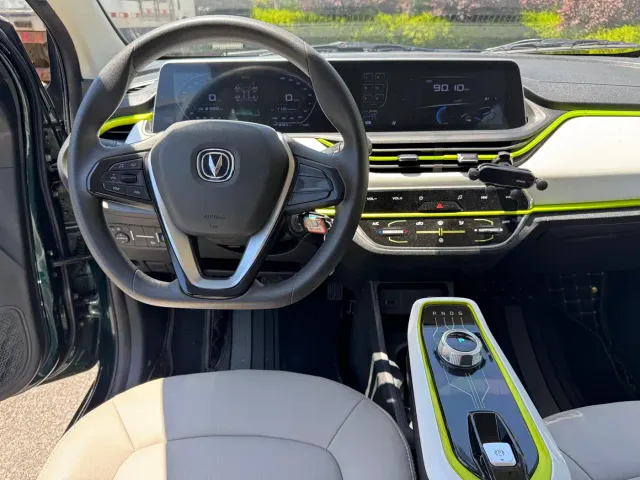 Changan Benben E-Star — Фото автомобиля 10