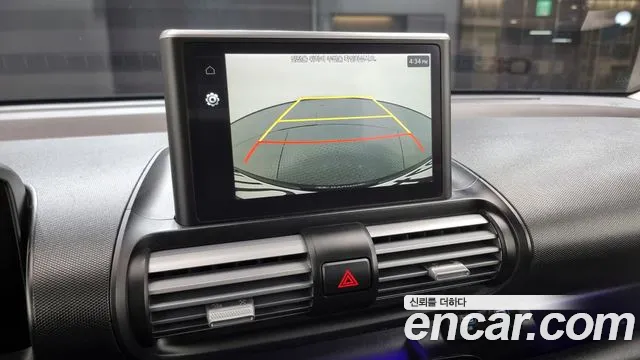 Hyundai Casper Casper Essential — Фото автомобиля 16