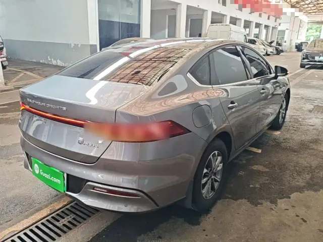 BYD Qin PLUS — Фото автомобиля 6