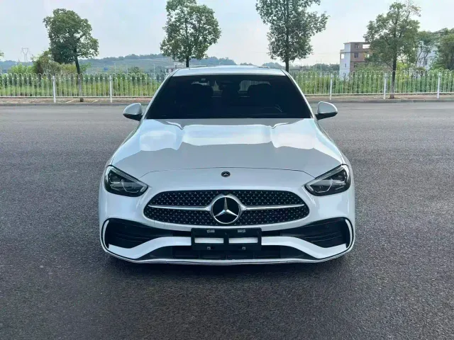 Mercedes-Benz C-Class — Фото автомобиля 2