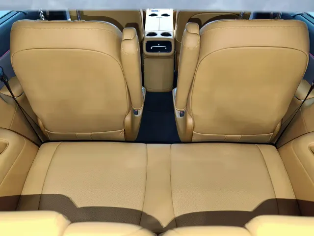 IM Motors LS8 — Фото автомобиля 7
