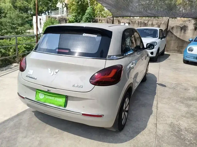 Wuling Bingo — Фото автомобиля 4