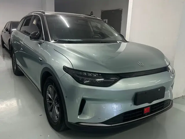 Leapmotor C11 — Фото автомобиля 3