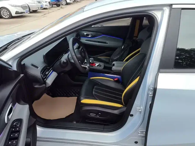 GAC Trumpchi Emkoo — Фото автомобиля 14