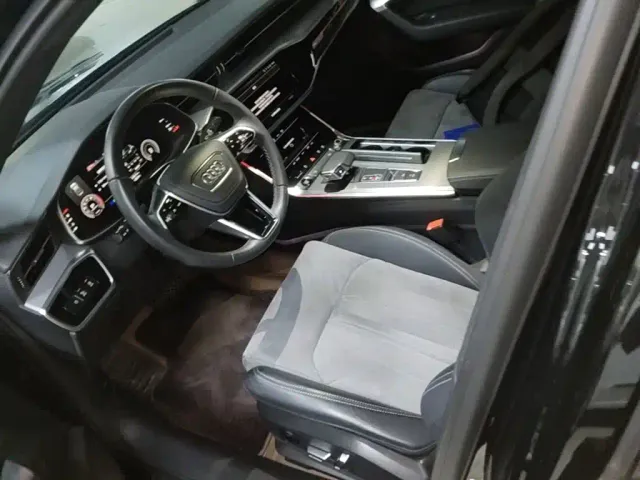 Audi A6L — Фото автомобиля 14