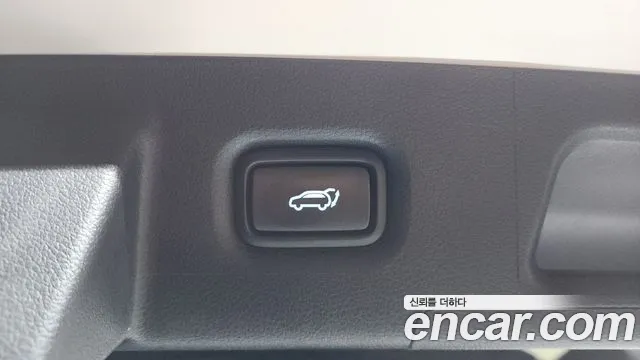 Hyundai Santafe — Фото автомобиля 18