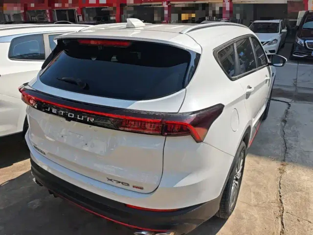 Jetour X70 PRO — Фото автомобиля 6