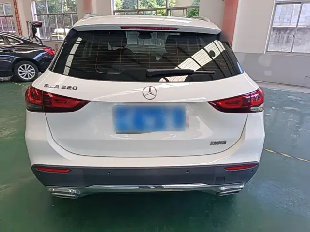 Mercedes-Benz GLA-Class — Фото автомобиля 5