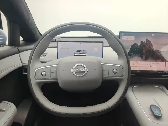 Nissan N7 — Фото автомобиля 5