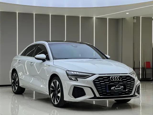 Audi A3 — Фото автомобиля 3