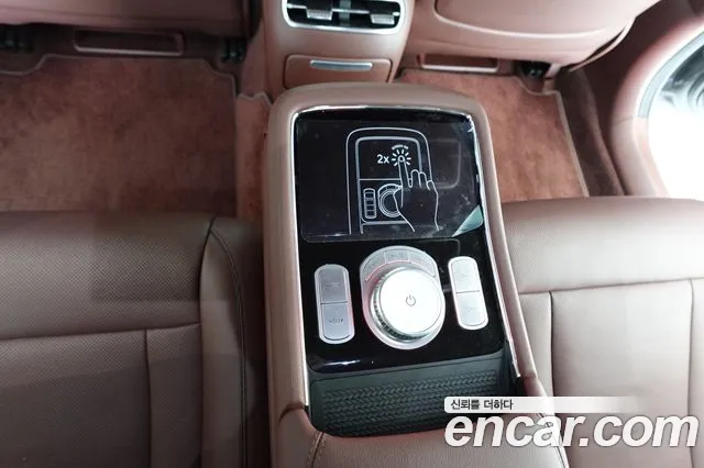 Genesis G90 Бензин 3.5 турбо AWD — Фото автомобиля 19