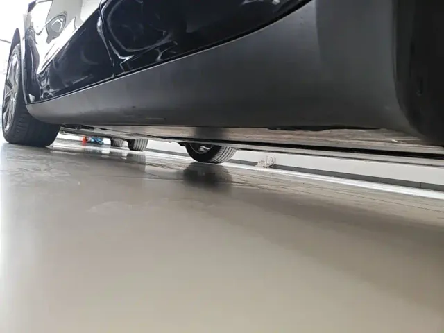 Tesla Model Y — Фото автомобиля 21