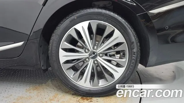 Kia K8 2.5 Бензин 2WD — Фото автомобиля 19