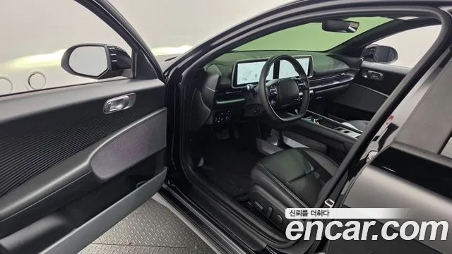 Hyundai Ioniq 6 — Фото автомобиля 15