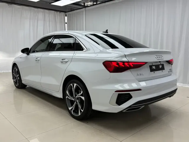 Audi A3 — Фото автомобиля 4