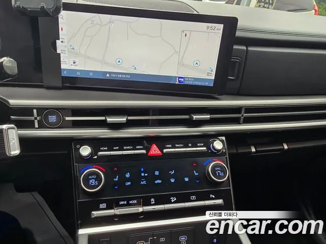 Hyundai Santafe Santa Fe (MX5) Бензин 2.5T 2WD — Фото автомобиля 30
