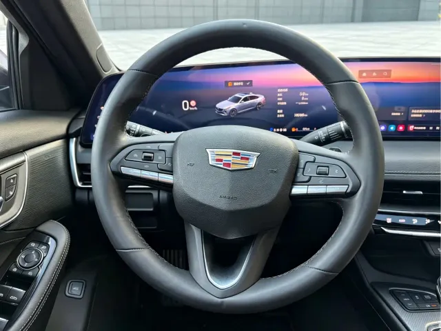 Cadillac CT5 — Фото автомобиля 8