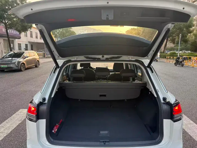 Volkswagen Tayron — Фото автомобиля 18