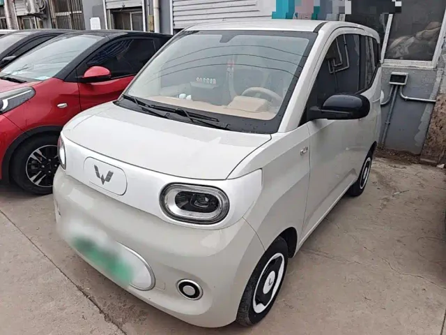 Фотография автомобиля — Wuling Hongguang Mini EV