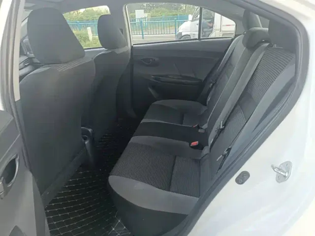 Toyota Vios — Фото автомобиля 16