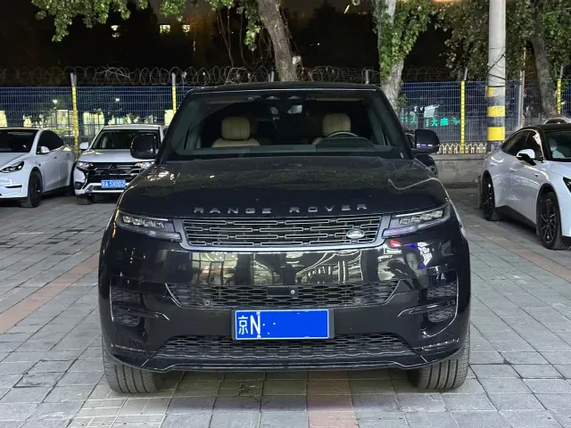 Land Rover Range Rover Sport — Фото автомобиля 2