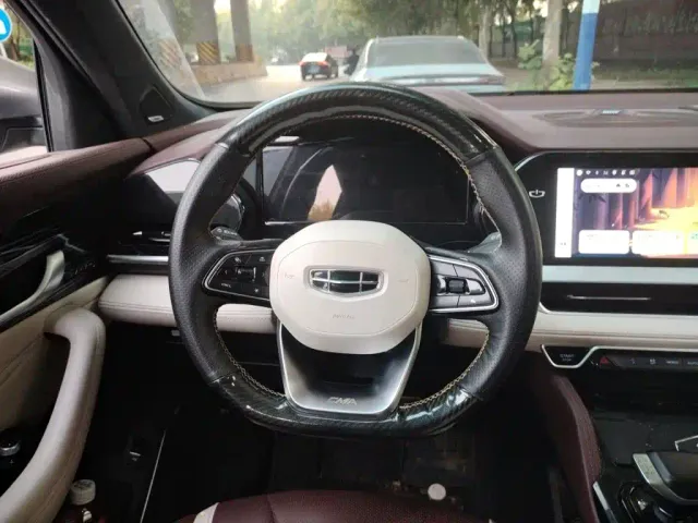 Geely Xingyue L — Фото автомобиля 6