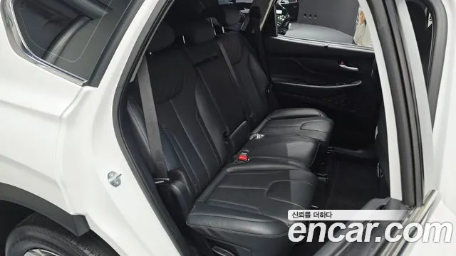 Hyundai Santafe Новый Santa Fe Бензин 2.5T 2WD — Фото автомобиля 23