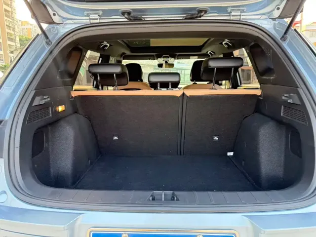 Geely ICON — Фото автомобиля 10