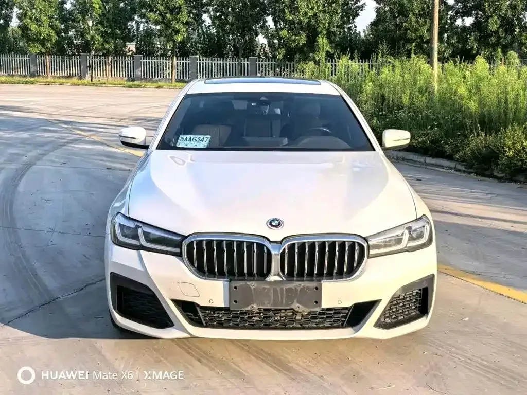 BMW BMW 5 Series 2022 Model Second Facelift 525Li M Sport Package — Фото автомобиля 2