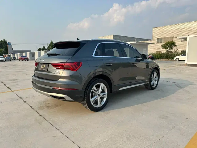 Audi Q3 — Фото автомобиля 5