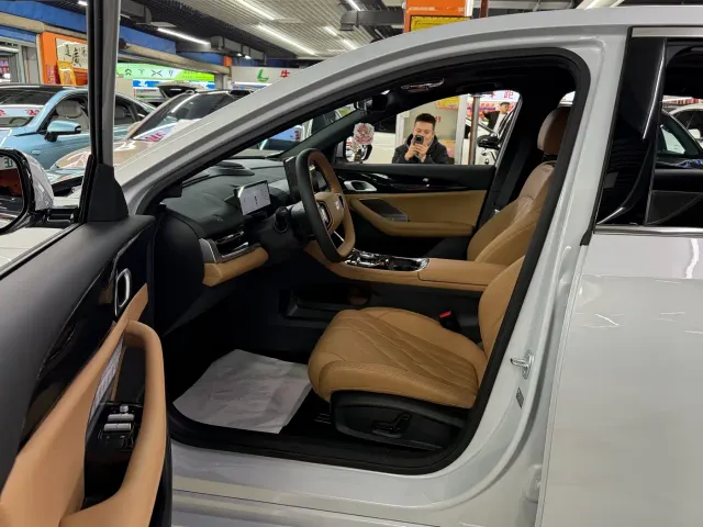 Geely Galaxy A7 — Фото автомобиля 7